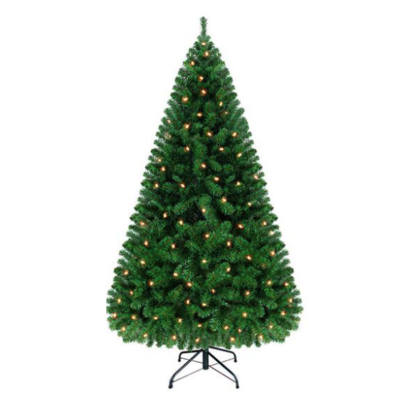 Giá cây thông Noel bằng nhựa phải chăng hơn cây thông tươi